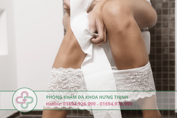 Nguyên nhân gây đại tiện ra máu